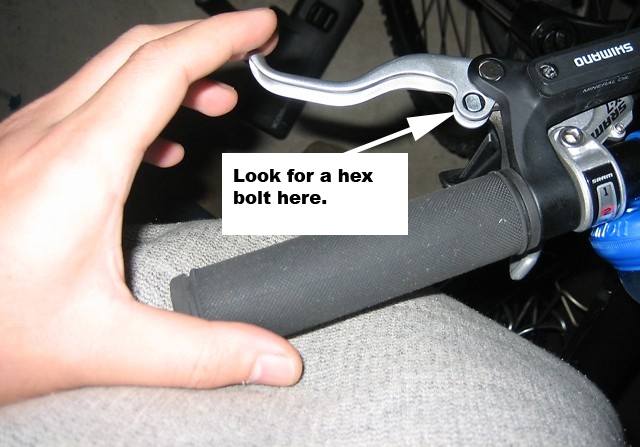 adjusting bike brake levers